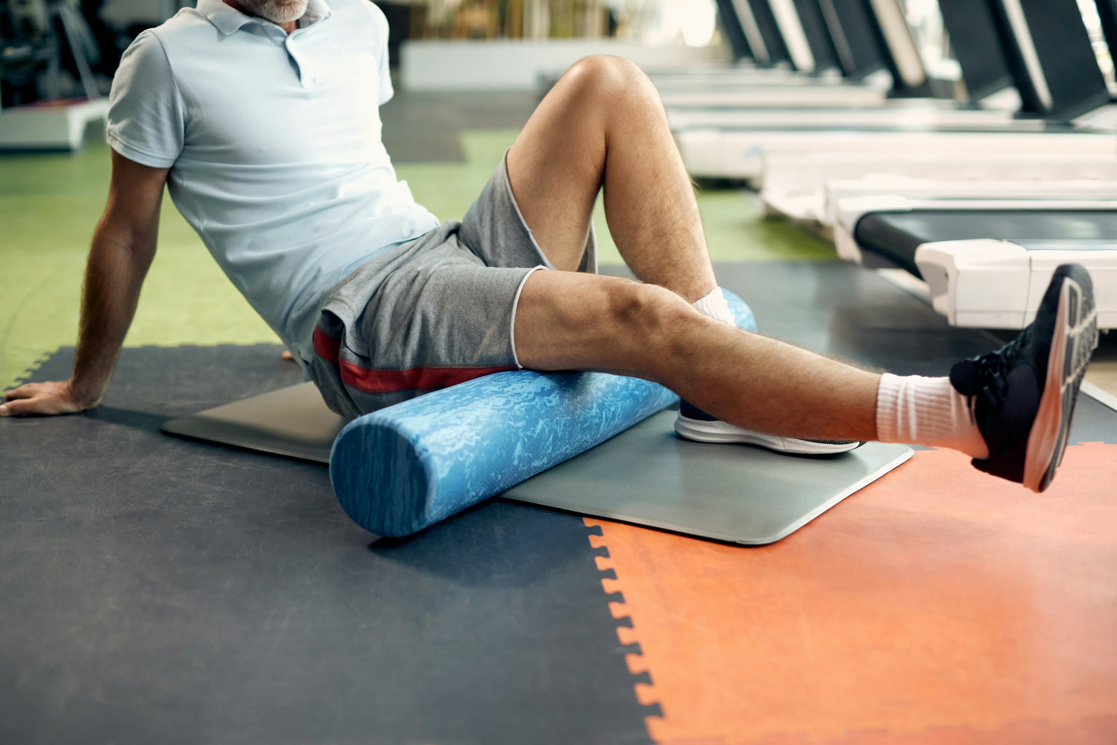 Foam Rolling for Runners: Benefits and Techniques for Faster Recovery
